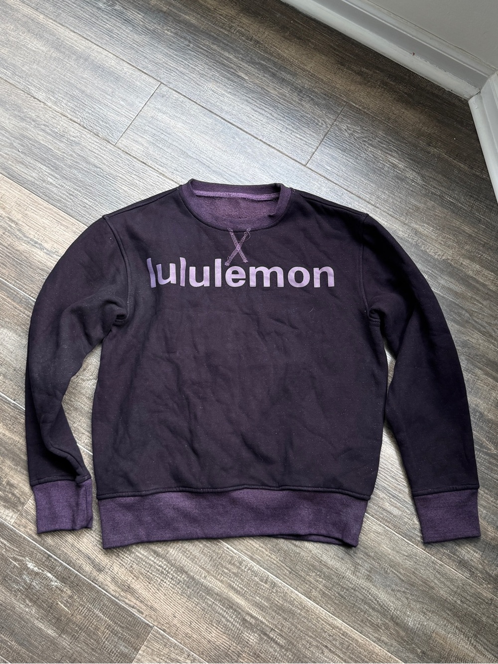lululemon athletica women’s Dark Purple Crewneck Sweatshirt with Logo S